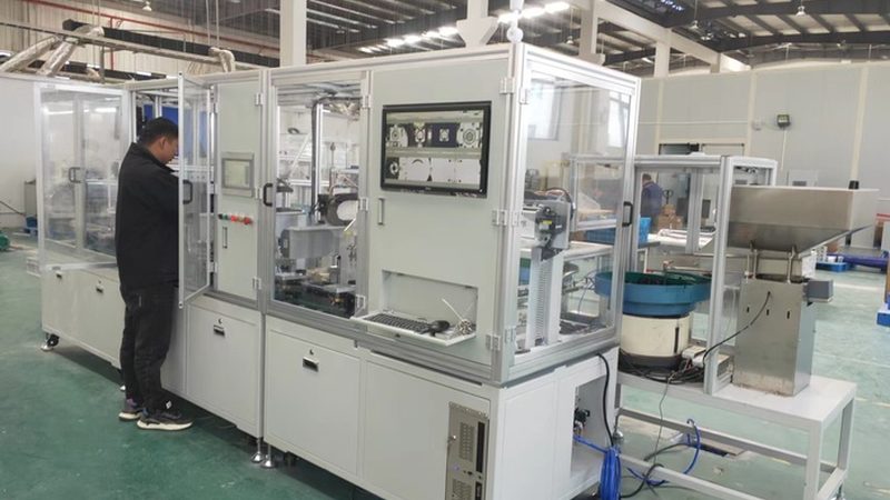 锂电行业上下料机器人安装步骤详解